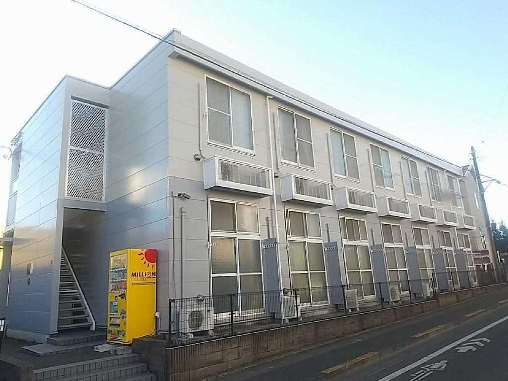 Main exterior of leopalace Sayamagaoka