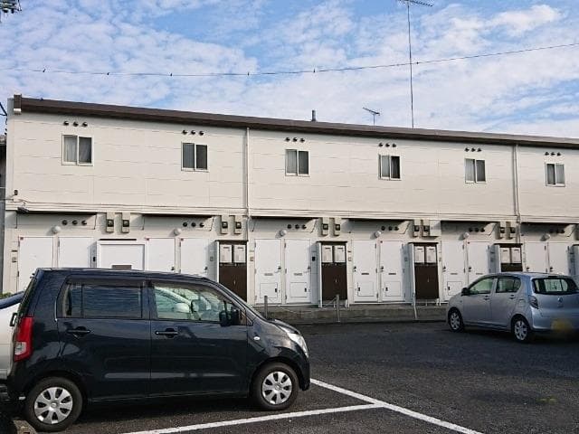 Main exterior of leopalace Aki