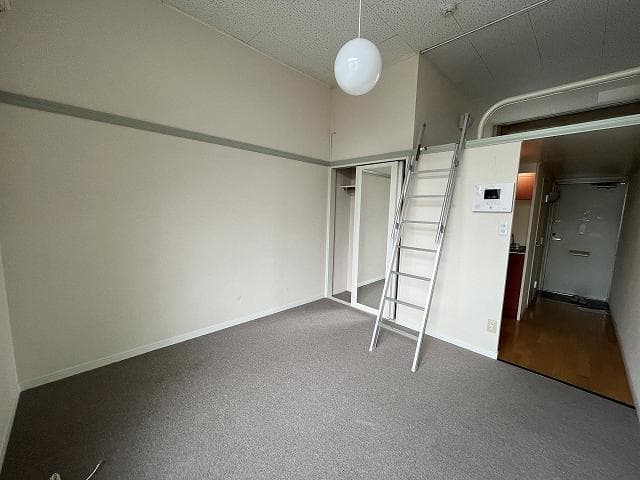 Preview interior of leopalace deMorrino