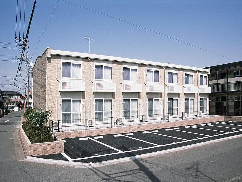 Main exterior of leopalace Cosmo MI