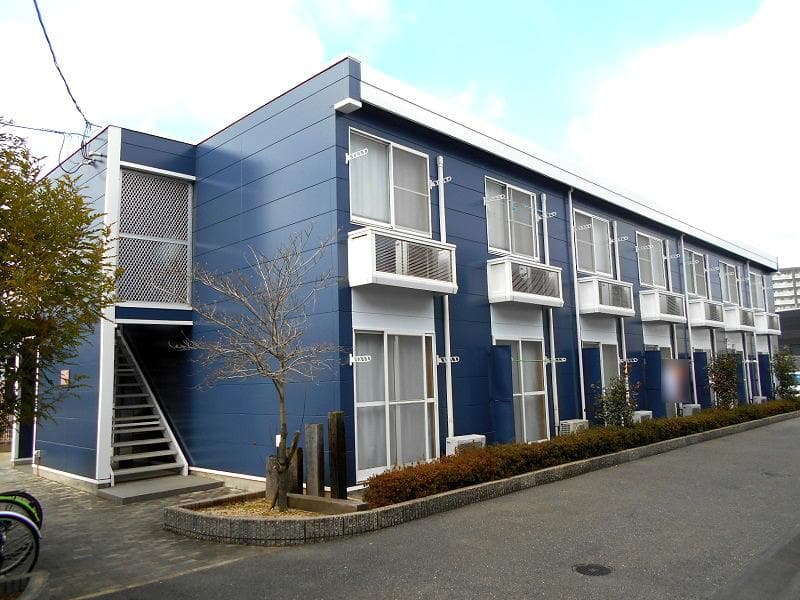 Main exterior of leopalace Nishiichi B
