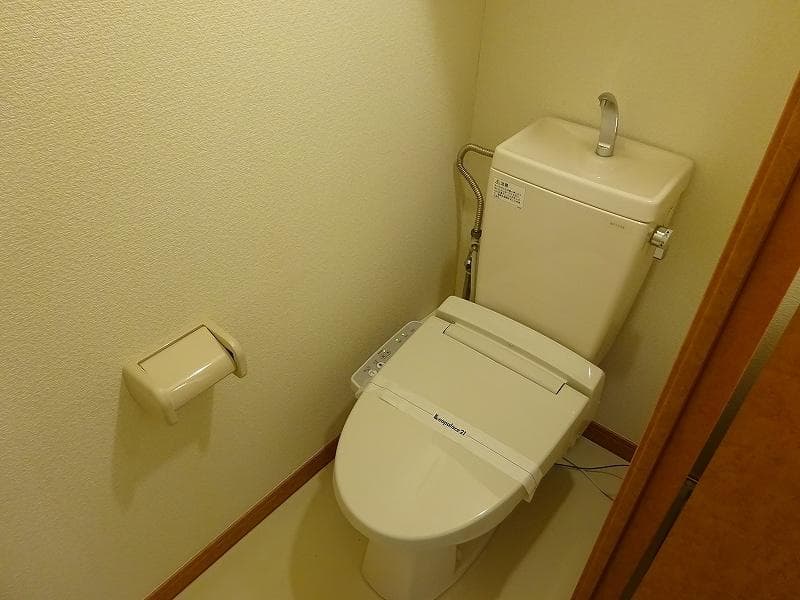 Room image 11