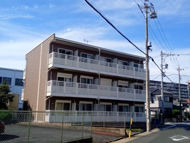 Main exterior of LEONEXT Spazio HCY