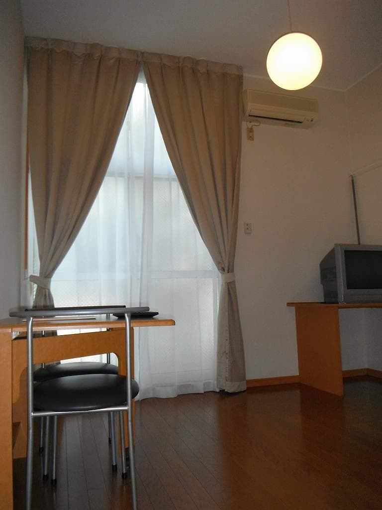 Preview interior of leopalace Takakura