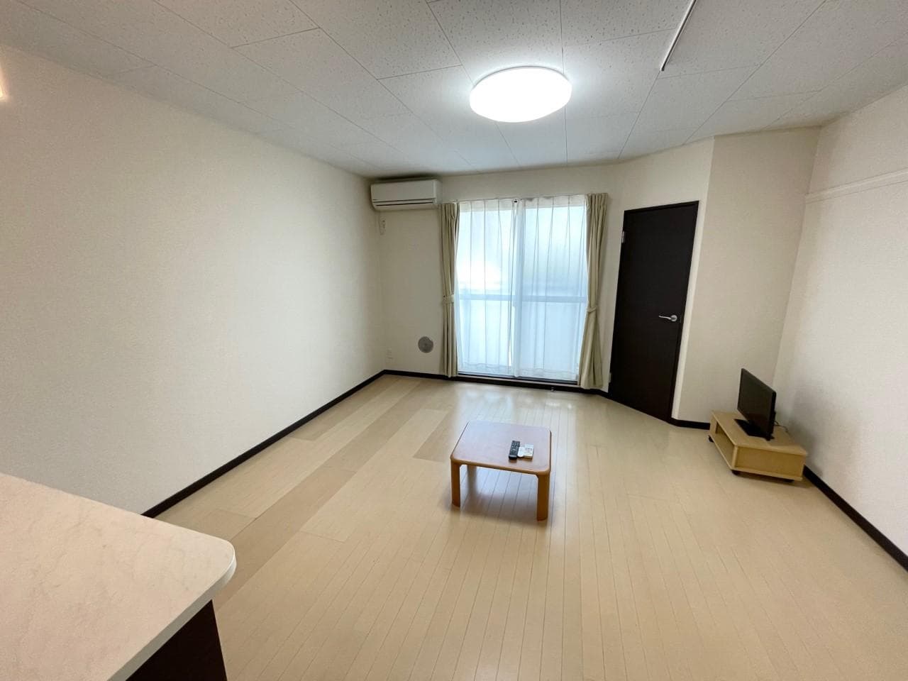 Preview interior of LEONEXT Armeria