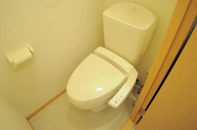 Room image 13