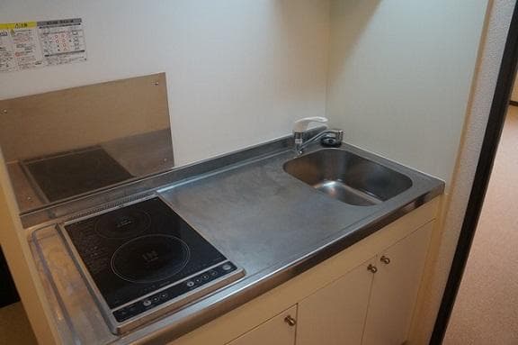 Room image 9