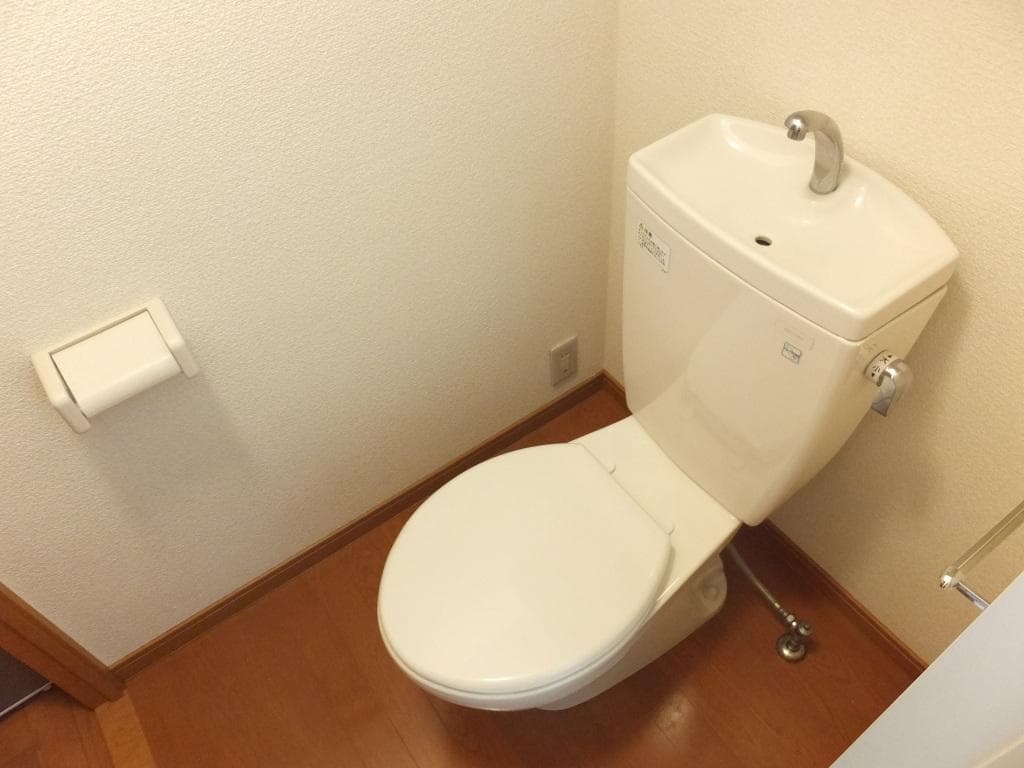 Room image 11