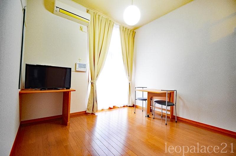 Preview interior of leopalace Relieur