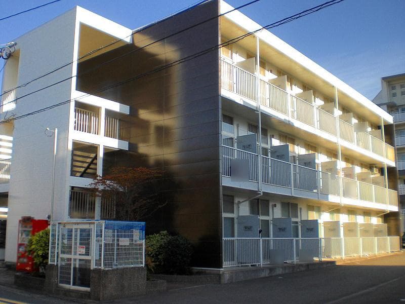Main exterior of leopalace Wing Port
