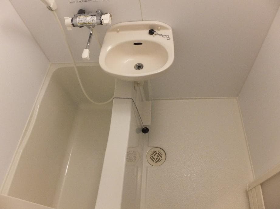 Room image 10