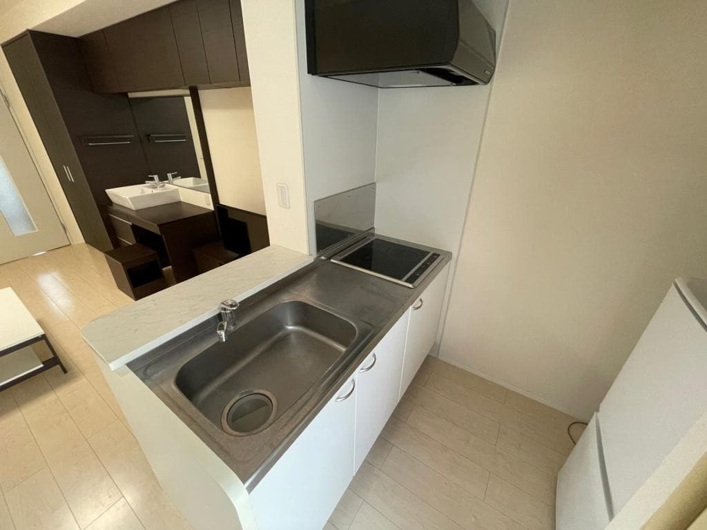 Room image 9