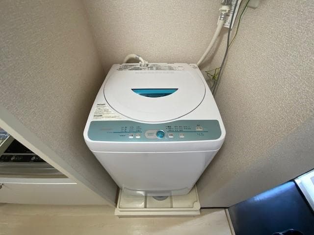Room image 11