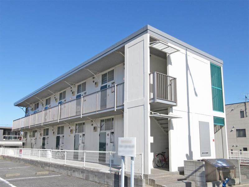 Main exterior of leopalace Cosmos Heights