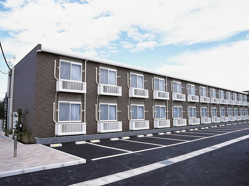 Main exterior of leopalace High Field