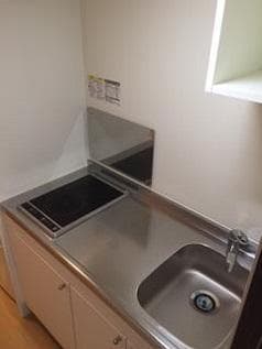 Room image 10