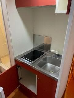 Room image 12