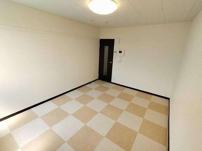 Preview interior of LEONEXT Grand Soleil