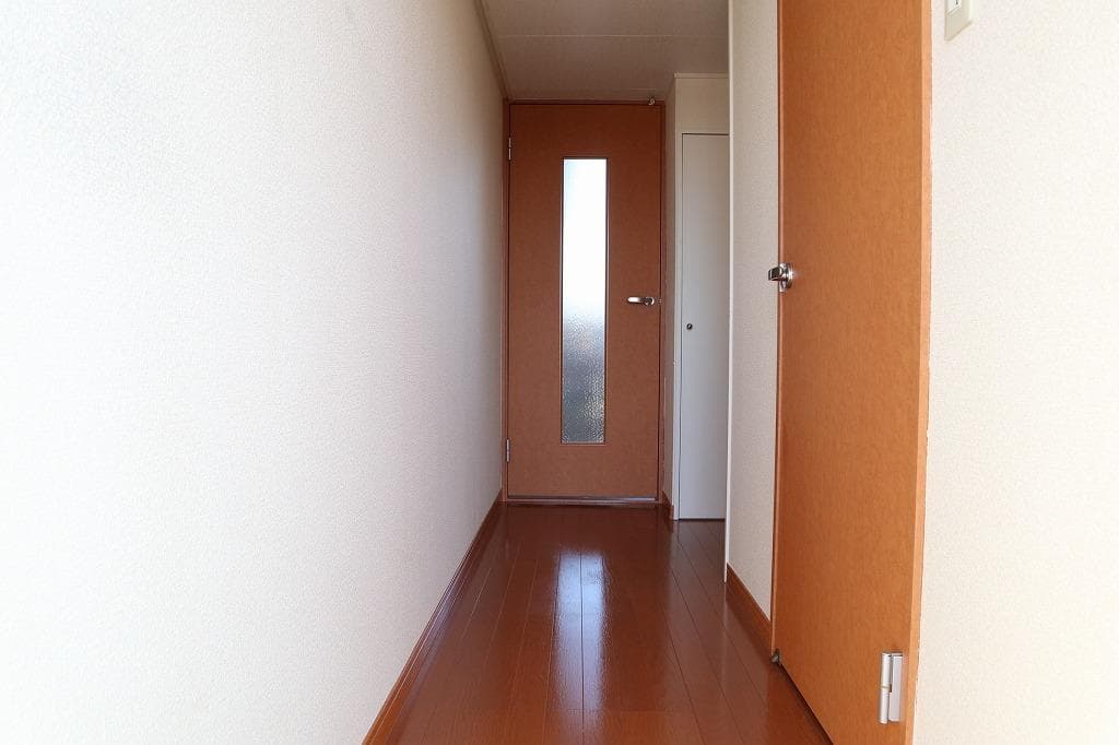 Room image 13