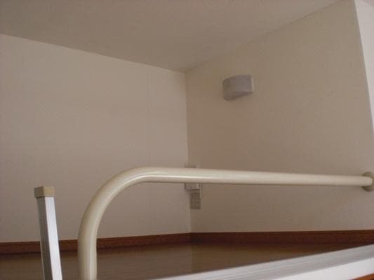 Room image 13