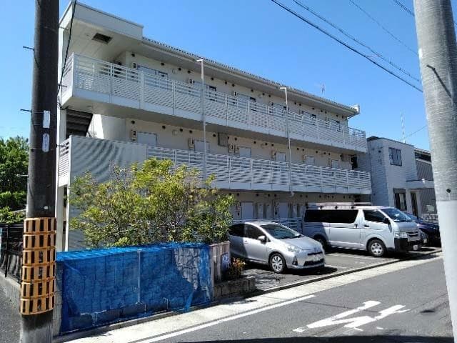 Main exterior of LEONEXT Life One Nagaosa