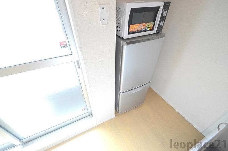 Room image 8