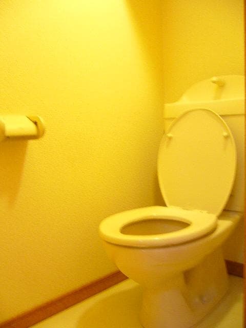 Room image 9