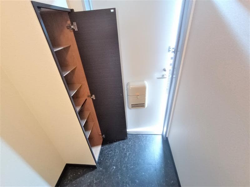 Preview interior of LEONEXT Hope