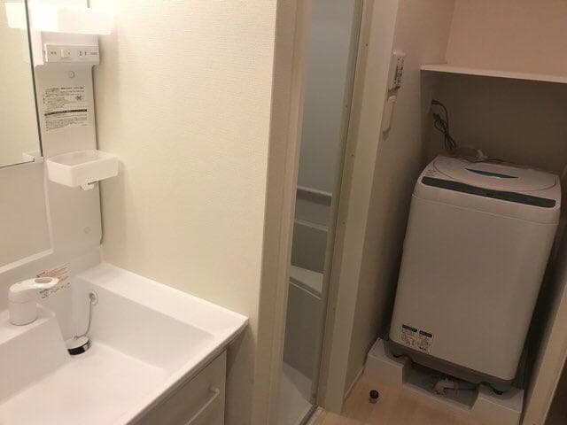 Room image 10