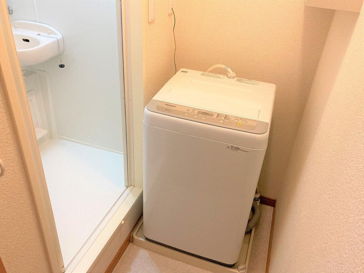Room image 12