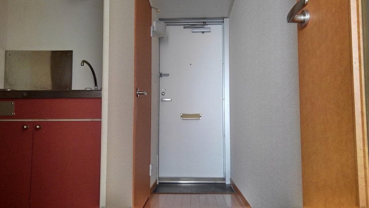 Room image 9