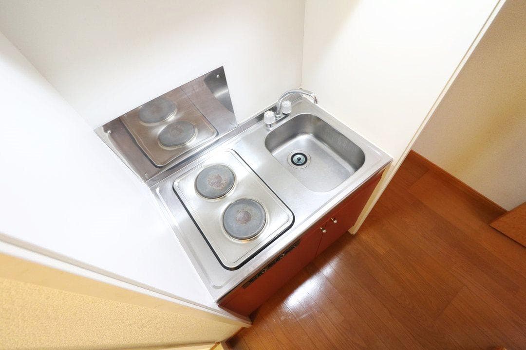 Room image 13