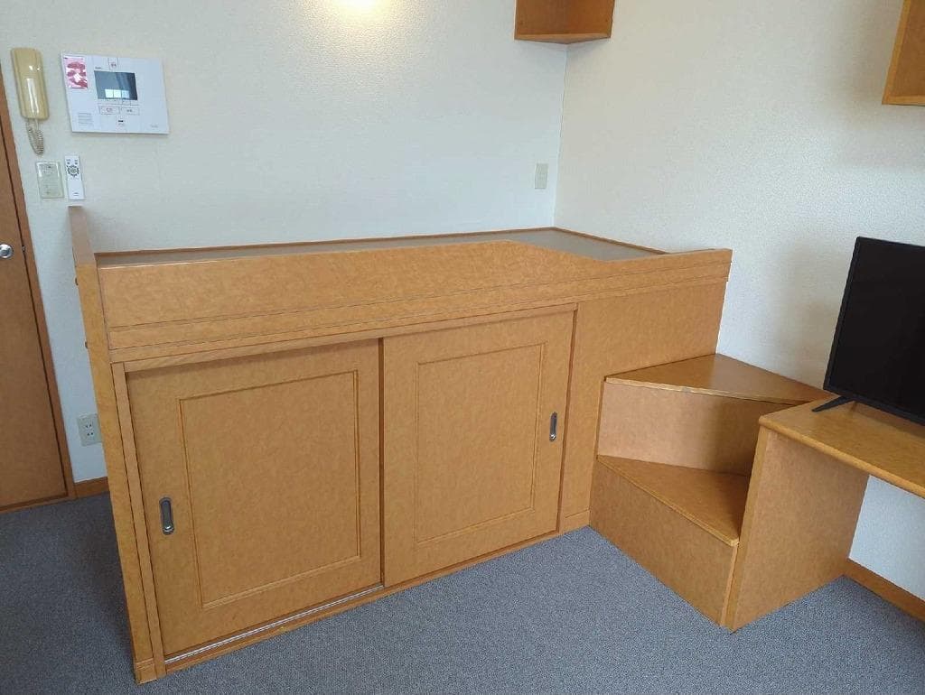Room image 9