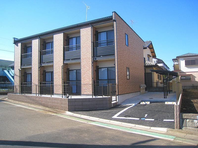 Main exterior of LEONEXT Nobile Haru