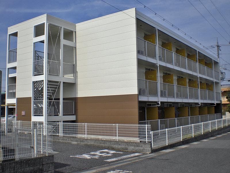Main exterior of leopalace Efini II