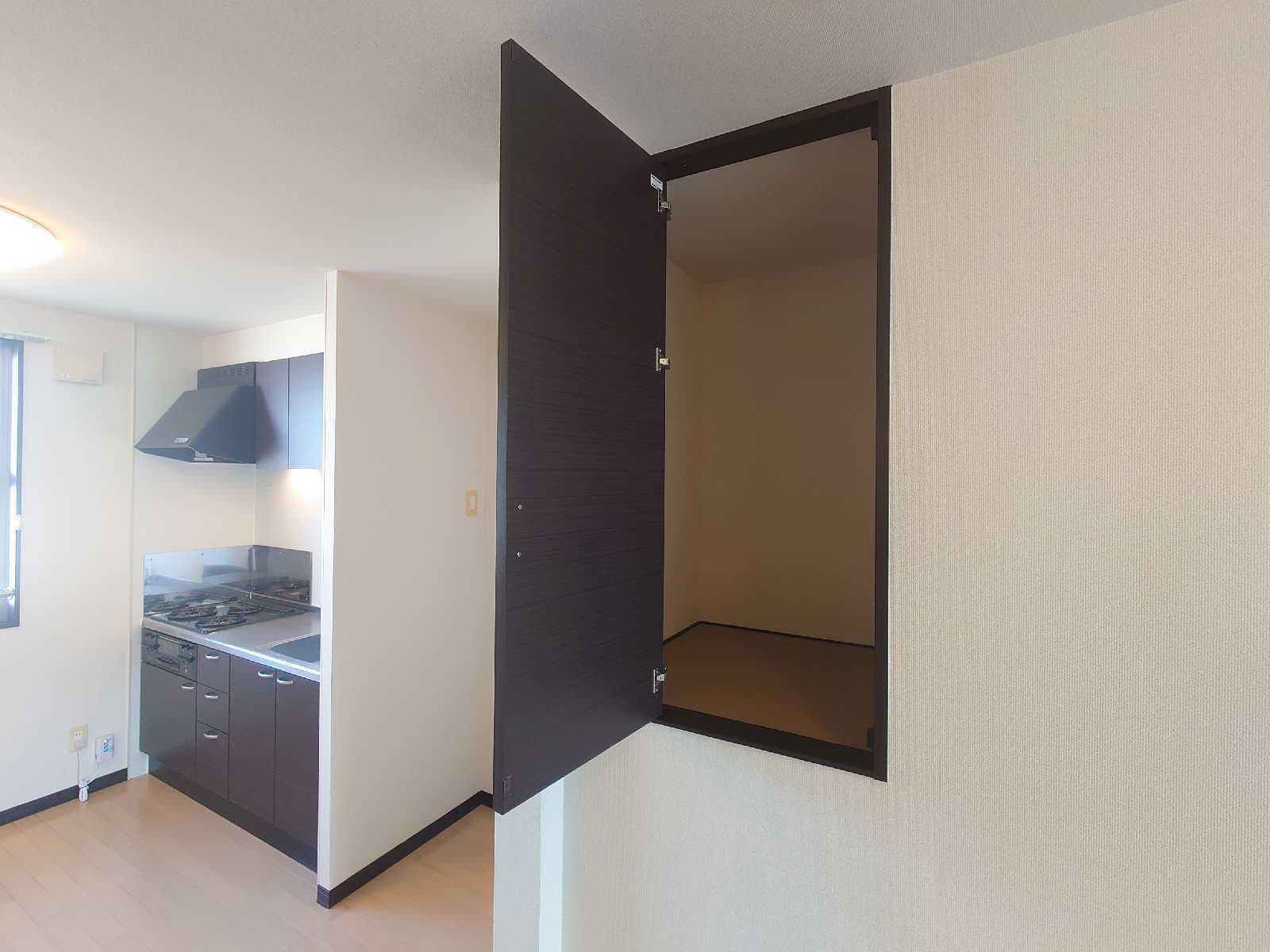 Room image 9