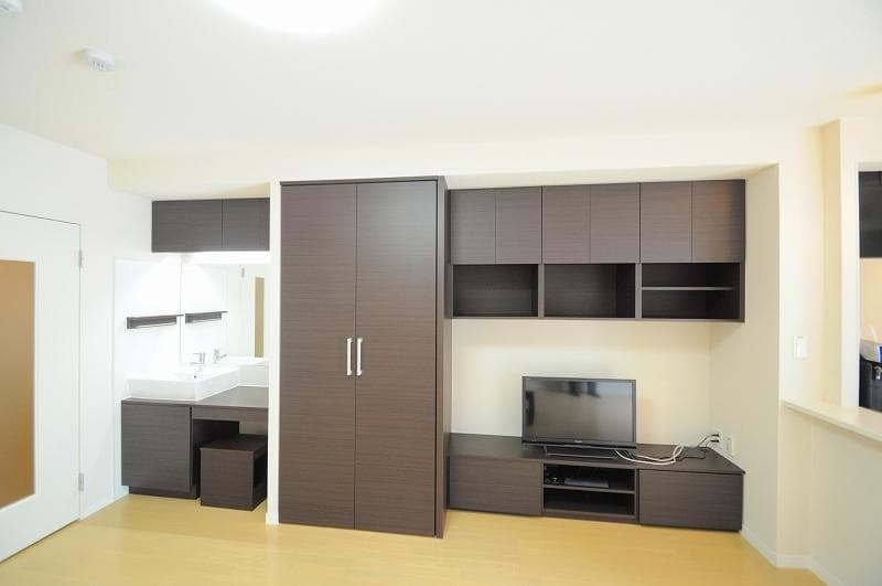 Room image 13