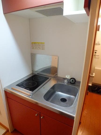 Room image 10