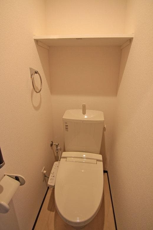 Room image 9