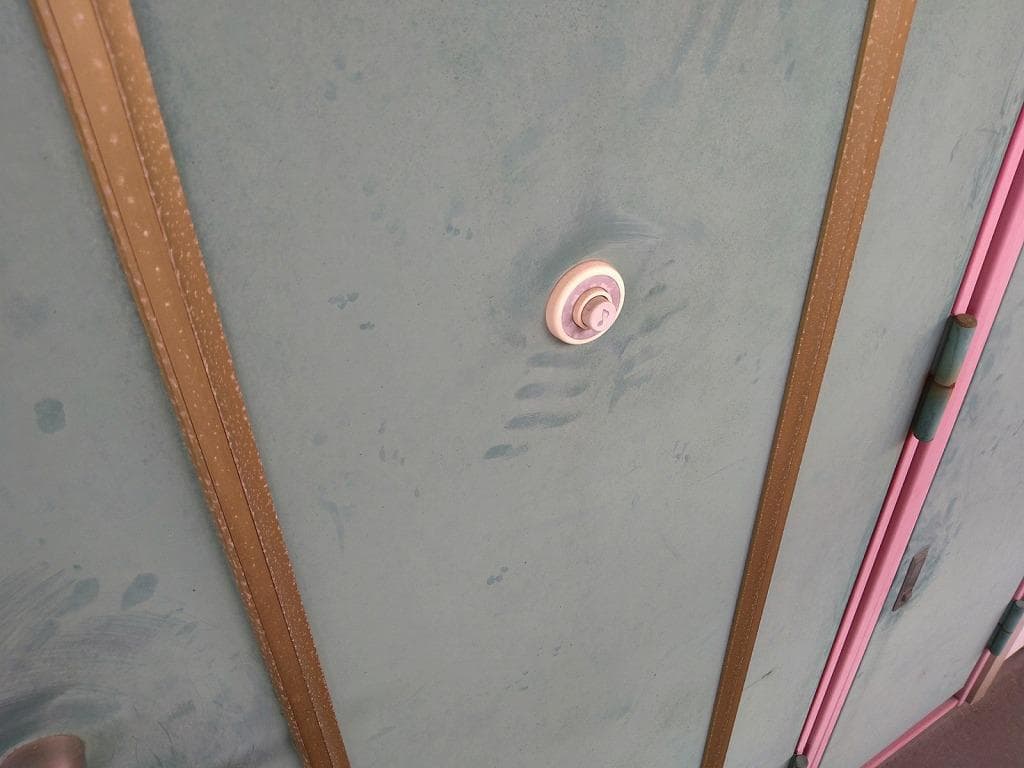 Room image 9