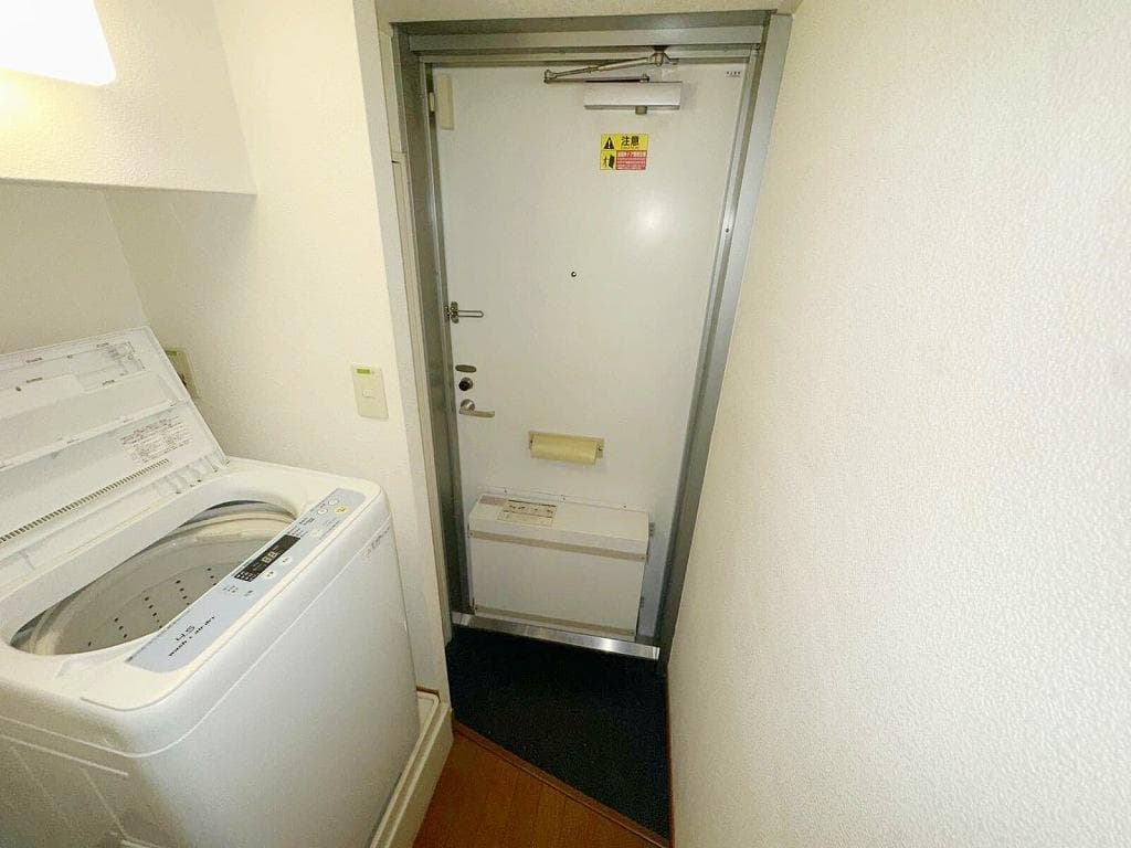 Room image 14