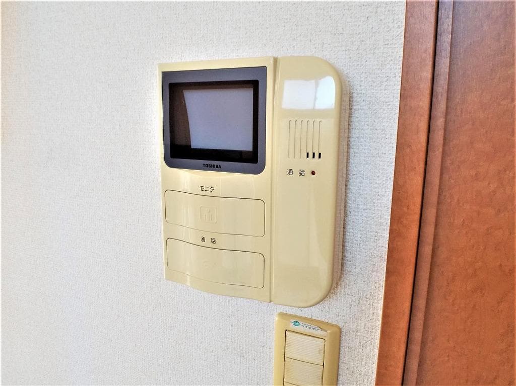 Room image 12