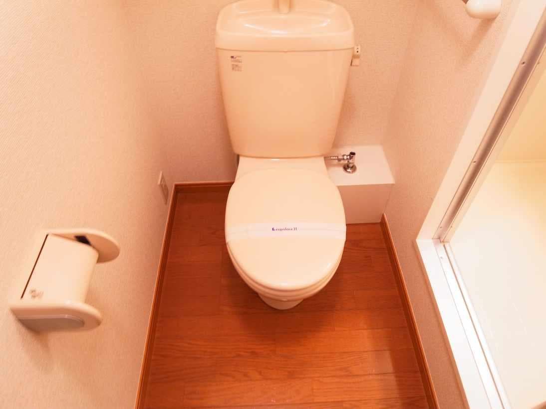 Room image 9
