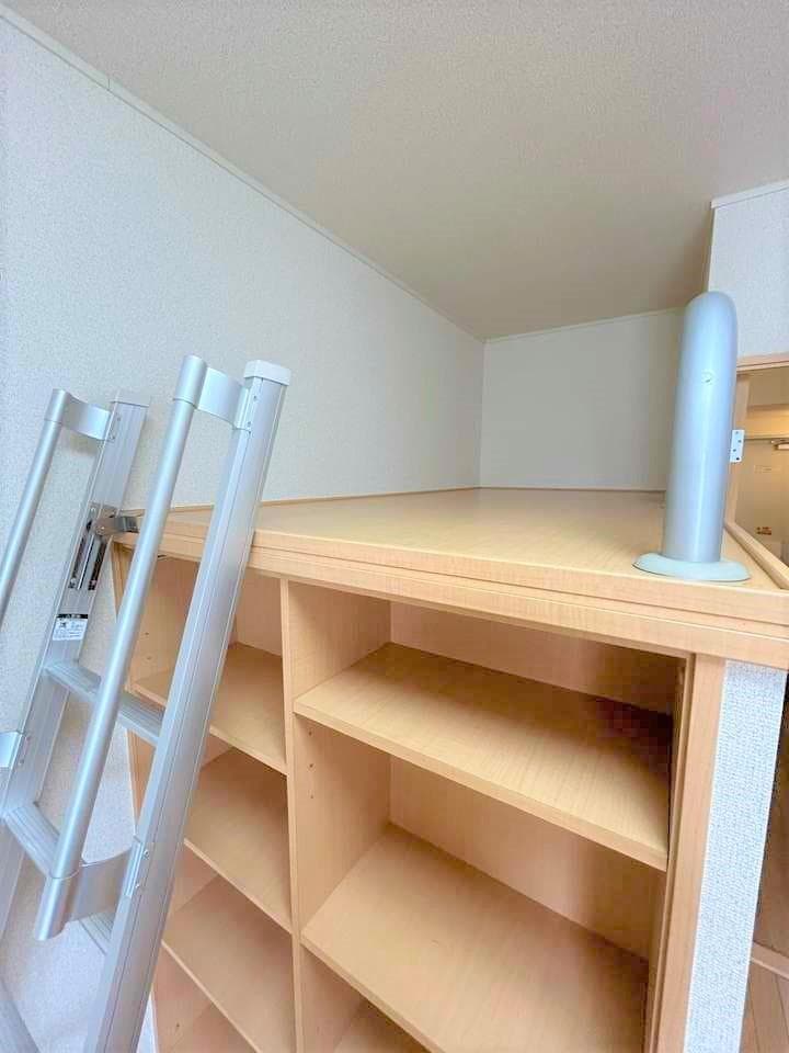 Room image 9