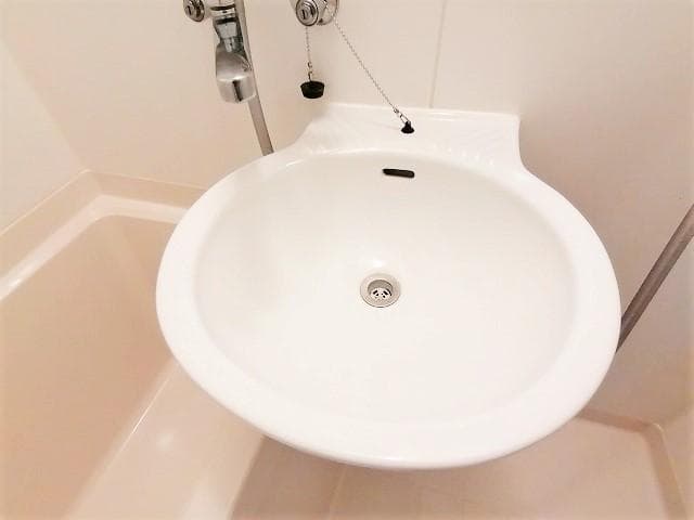 Room image 10