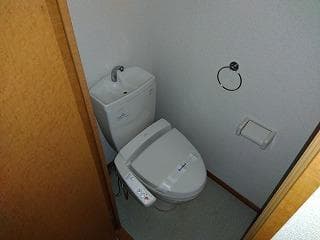 Room image 9