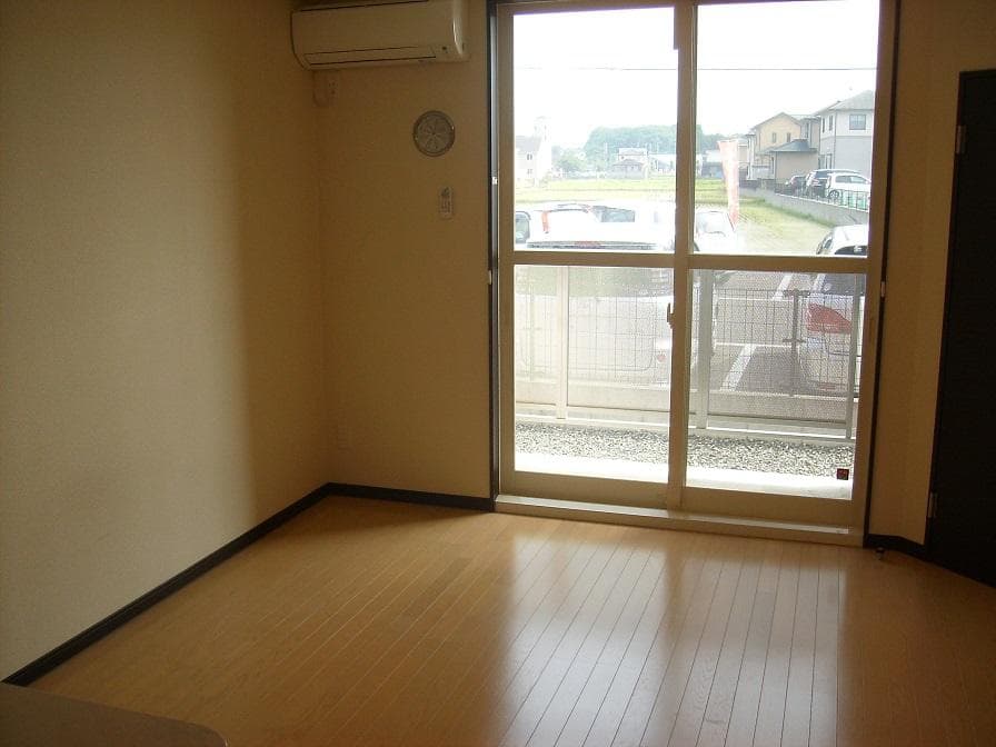 Preview interior of LEONEXT Pastorale Yokota