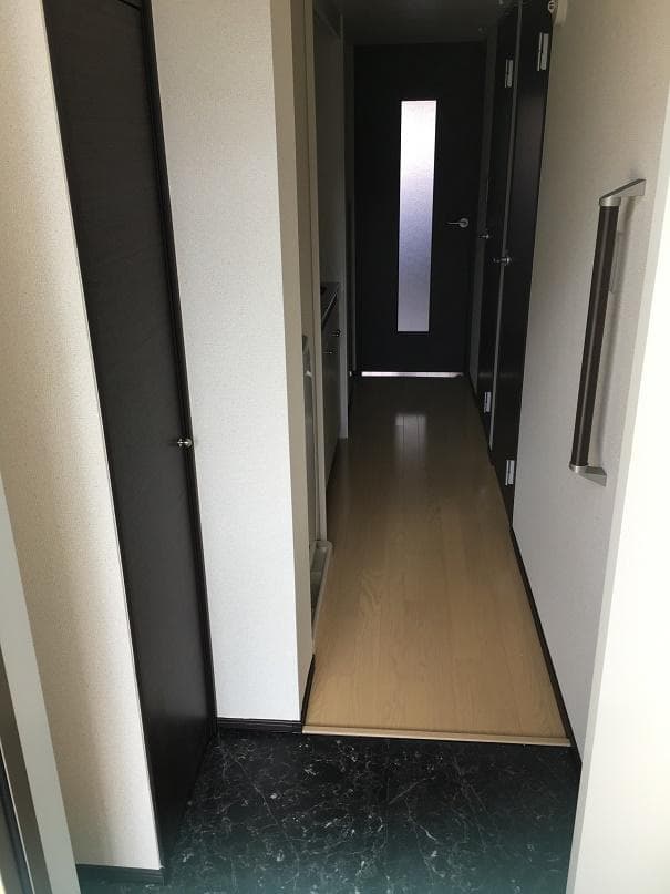Room image 15