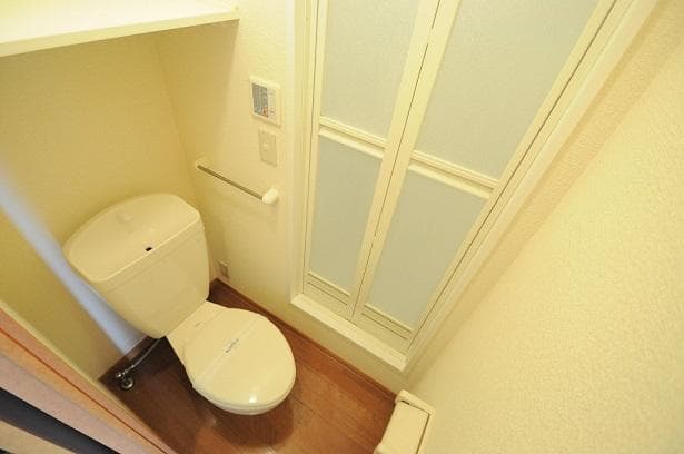 Room image 11