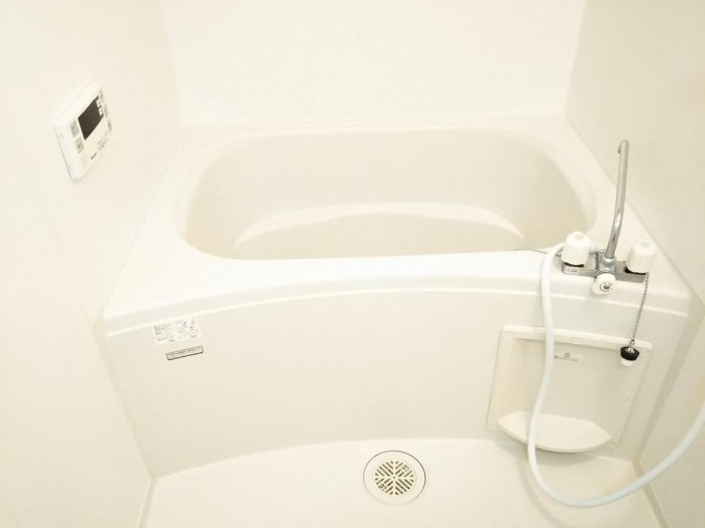 Room image 13